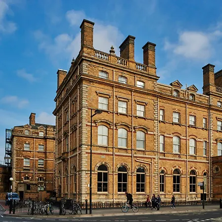 The Milner ホテル 4*